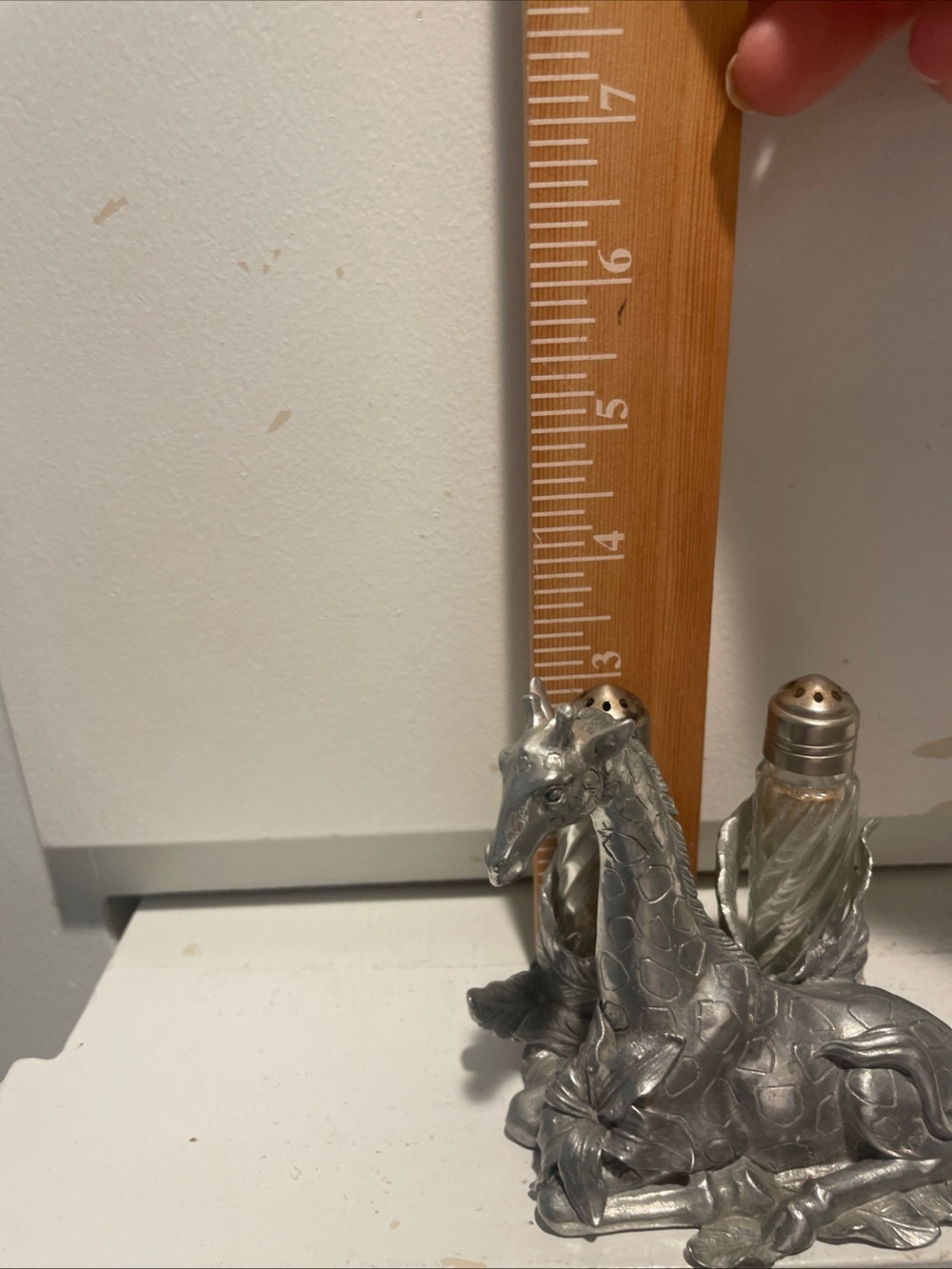 Fitz and Floyd Giraffe Salt & Pepper Set - Picture 11 of 13